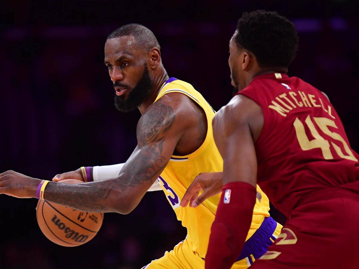 开云首页APP-包含雄鹿带队取胜！，詹姆斯重要时刻刷新纪录气势如虹延续的词条