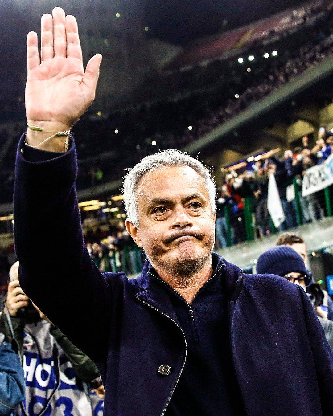 葡超今晚走向成谜，犹他爵士调整名单，更衣室稳定，年轻球员得到机会(士兵突击灿若晨曦)